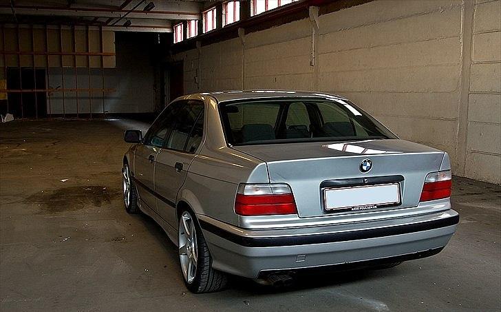 BMW E36 325i billede 6