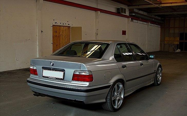 BMW E36 325i billede 7