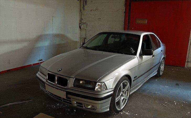 BMW E36 325i billede 10