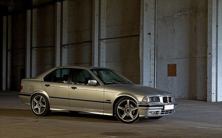 BMW E36 325i billede 15