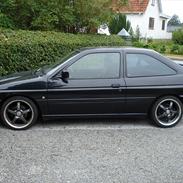 Ford escort rs 2000