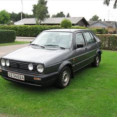 VW Golf 2 TD Solgt
