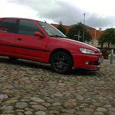 Peugeot 306