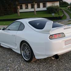 Toyota Supra SZ mk4