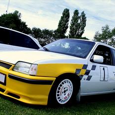 Opel Kadett E GSI 16v