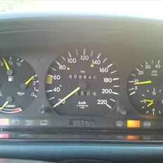 Mercedes Benz 124-230 TE