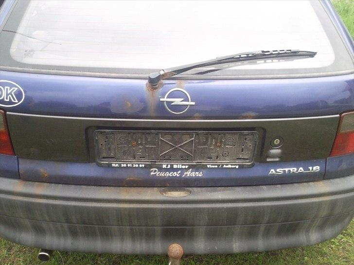 Opel Rust-ra 1.6 GL solgt billede 6