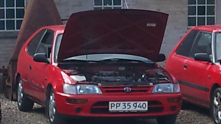 Toyota corolla 1,3 xli solgt billede 9