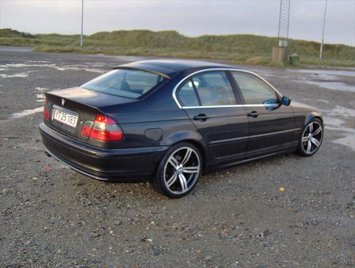 BMW E46 320i (SOLGT) billede 8