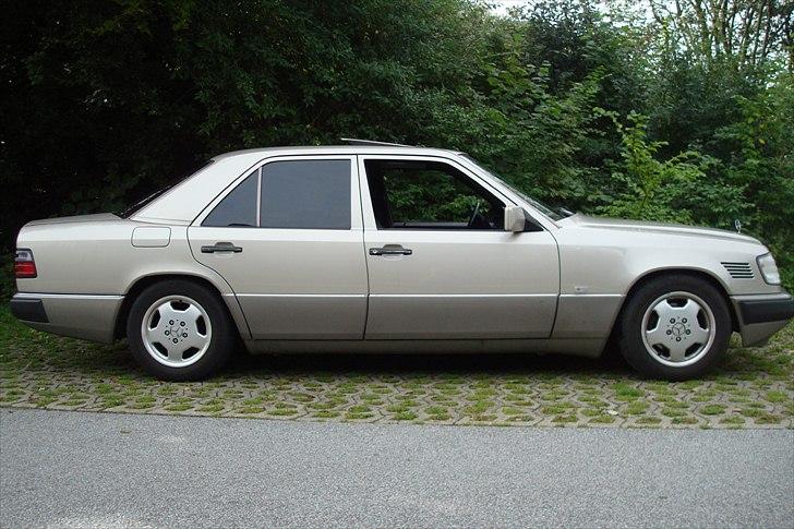 Mercedes Benz w124  260´er billede 1