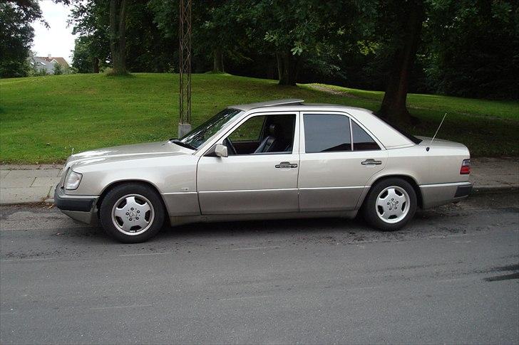 Mercedes Benz w124  260´er billede 8