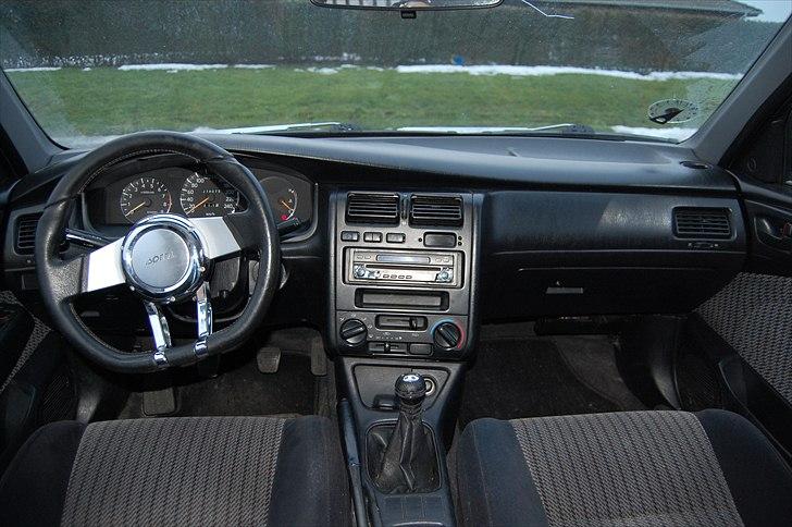 Toyota Carina E GTI SOLGT billede 12