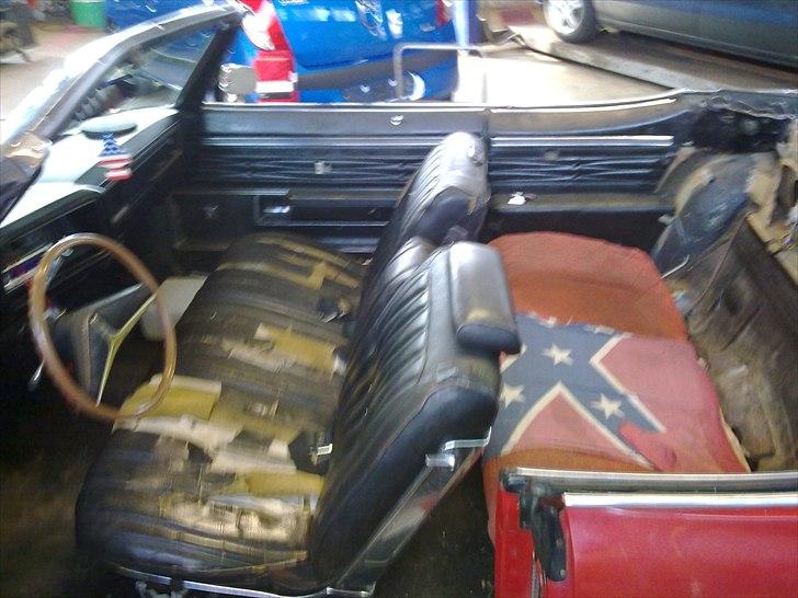 Oldsmobile Royal Delta 88 Cab * Solgt desværre* billede 7