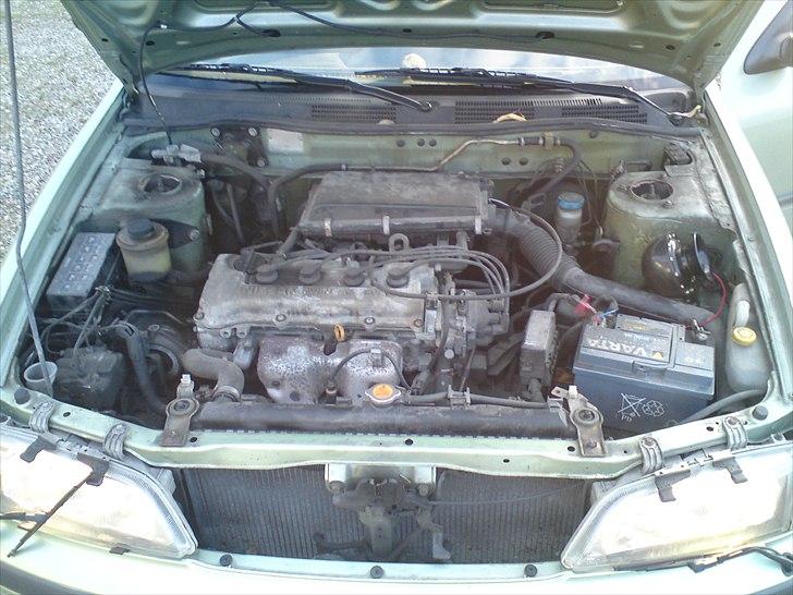 Nissan Primera 1,6 - Byttet billede 2