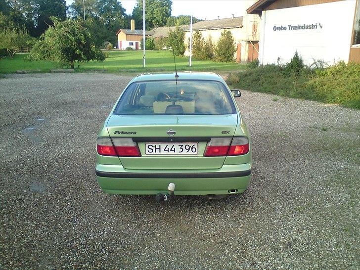 Nissan Primera 1,6 - Byttet billede 5