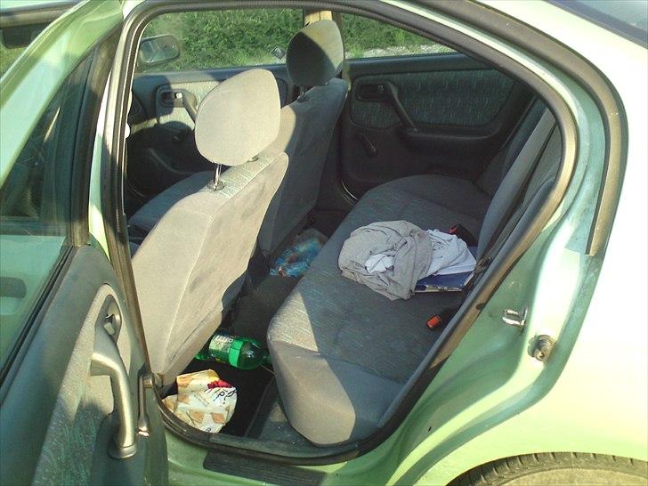 Nissan Primera 1,6 - Byttet billede 6