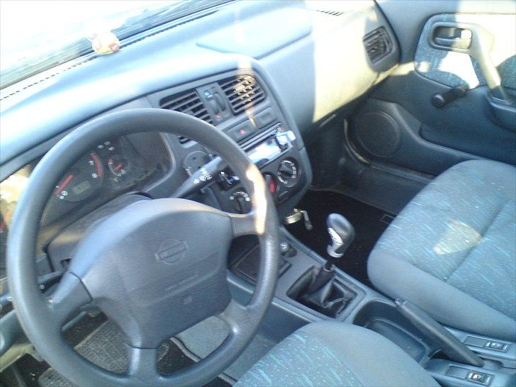 Nissan Primera 1,6 - Byttet billede 8