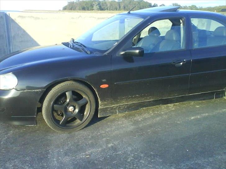 Ford mondeo 2,5 v6 ghia byttet billede 5