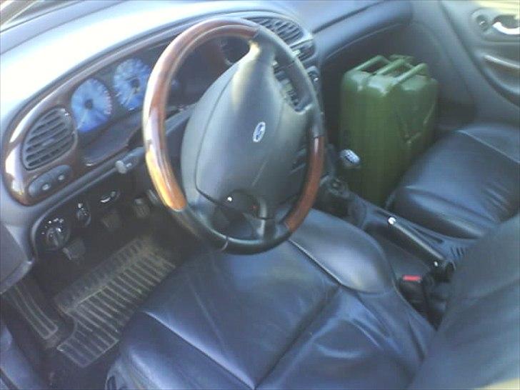 Ford mondeo 2,5 v6 ghia byttet billede 8