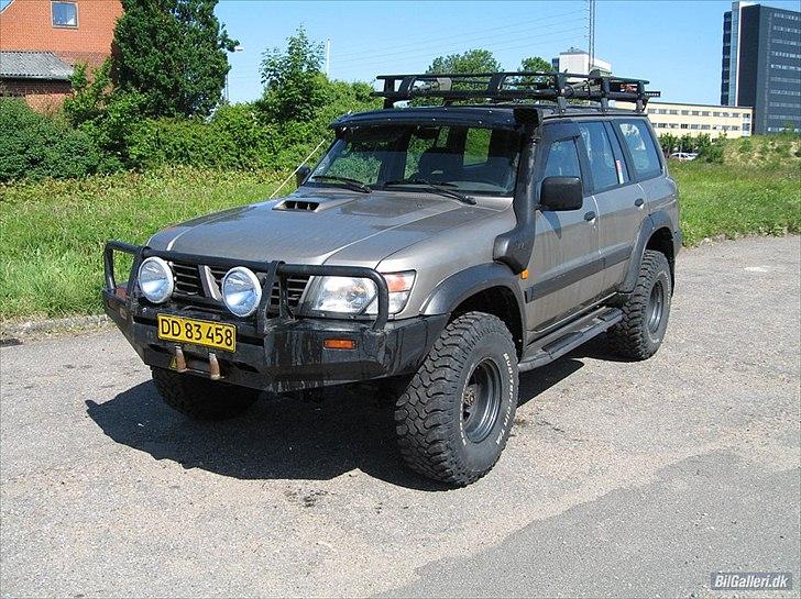 Nissan Patrol y61 SOLGT billede 1