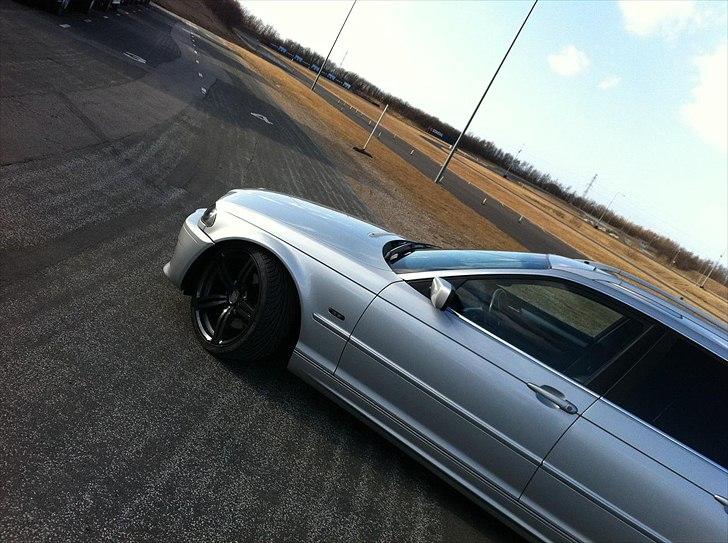 BMW E46 330D SOLGT billede 4