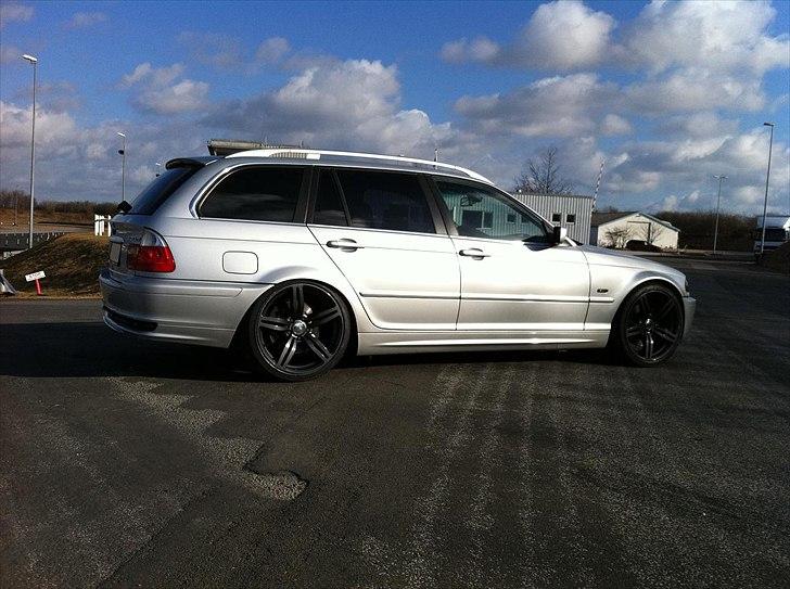 BMW E46 330D SOLGT billede 10