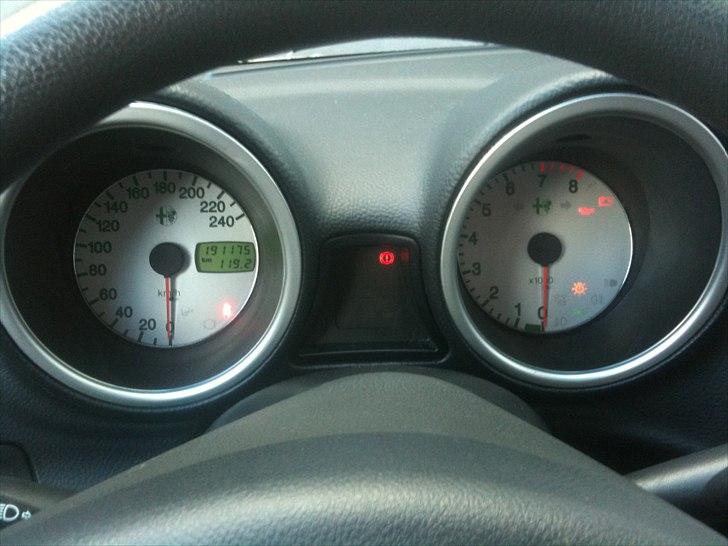 Alfa Romeo 156  billede 13