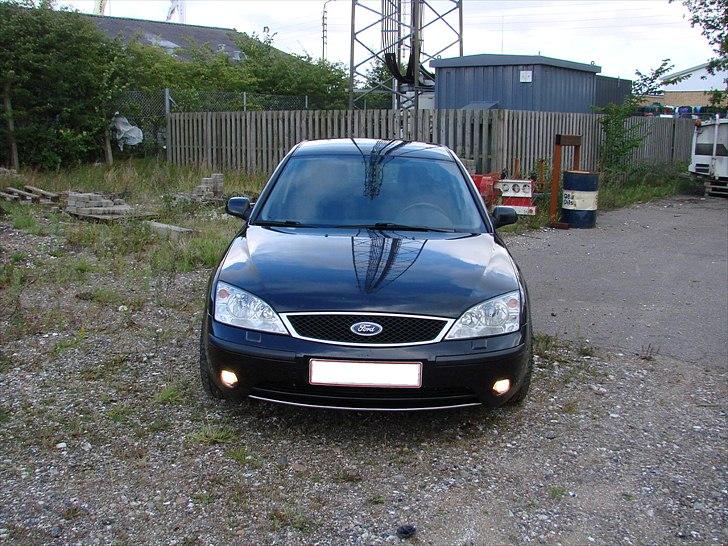 Ford Mondeo 2,0 TDDI billede 2