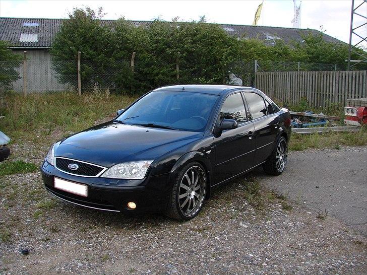 Ford Mondeo 2,0 TDDI billede 3