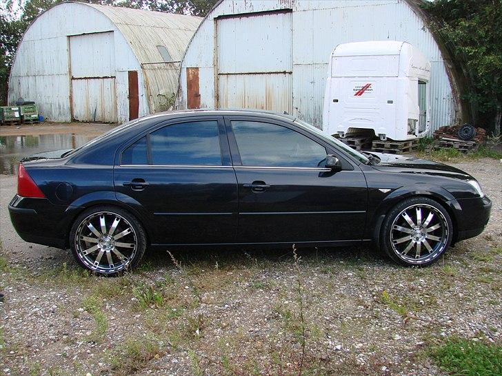Ford Mondeo 2,0 TDDI billede 8