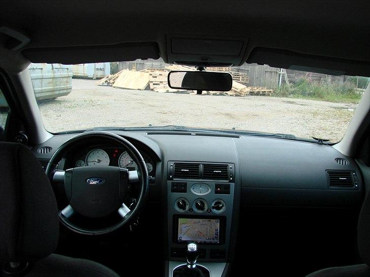 Ford Mondeo 2,0 TDDI billede 9