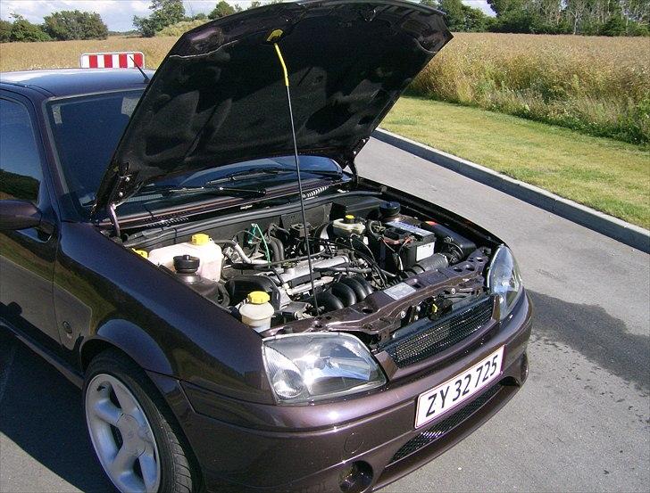 Ford Fiesta Sport 16v billede 16