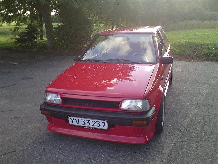 Toyota Starlet SOLGT billede 1