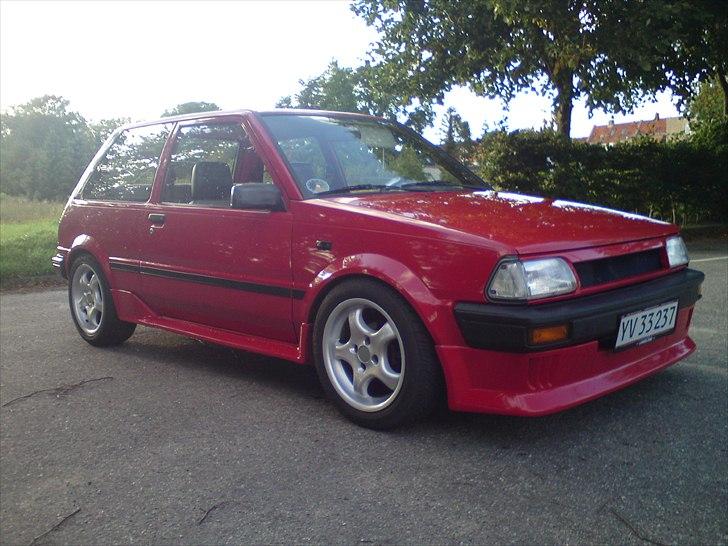 Toyota Starlet SOLGT billede 2