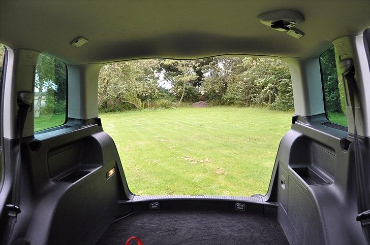 VW Touran (SOLGT) billede 8