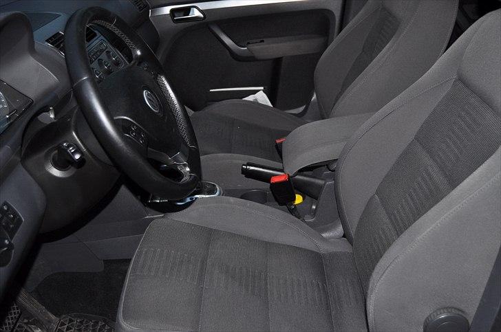 VW Touran (SOLGT) billede 12