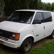 Chevrolet Astro van