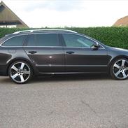 Skoda Superb Combi *SOLGT*