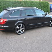 Skoda Superb Combi *SOLGT*