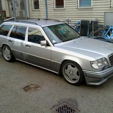 Mercedes Benz S124 - 300TE [E36 AMG]