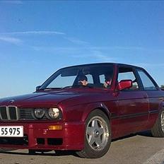 BMW E30 2,7 ETA