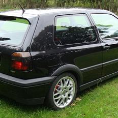 VW Golf GTI TDI 20 års (Solgt)