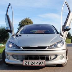 Peugeot 206 2,0 16V GTI (SOLGT)