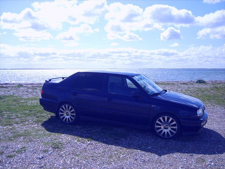 VW vento solgt billede 9