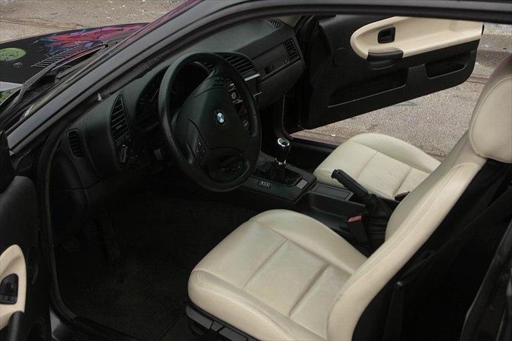 BMW e36 320i coupe SOLGT billede 10