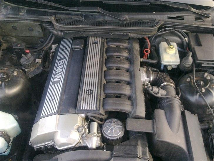 BMW e36 325i billede 4