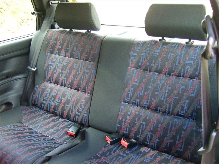 Peugeot 106 GTi (TOTALSKADET) billede 9