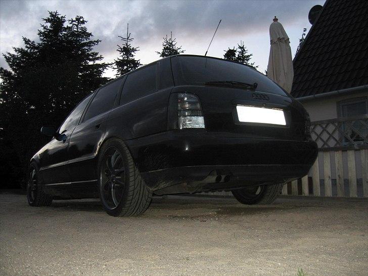 Audi A4 1.8 T Avant SOLGT - Nye baglygter  og væk med de røde ;) billede 17