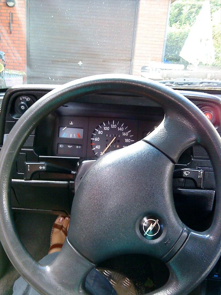 Opel Kadet Fun Sedan E billede 11