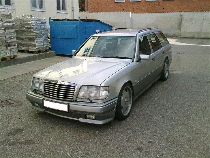 Mercedes Benz S124 - 300TE [E36 AMG] billede 2